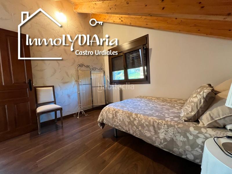 Foto 6fc8b2f8-2281-4b71-a6bb-3e23e26de48f. Chalet avec cheminée chauffage parking dans Samano Castro - Urdiales