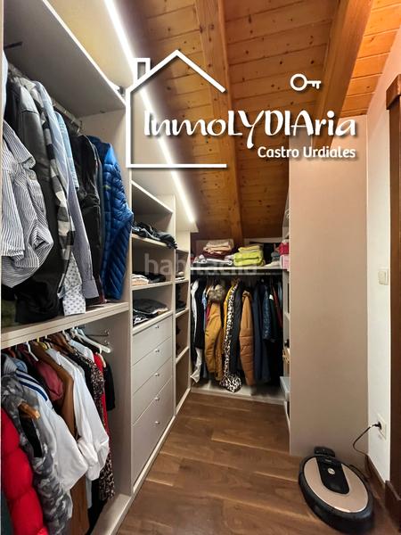 Foto 90d514e1-5245-4dd6-ae43-8d7b58994e7b. Chalet avec cheminée chauffage parking dans Samano Castro - Urdiales