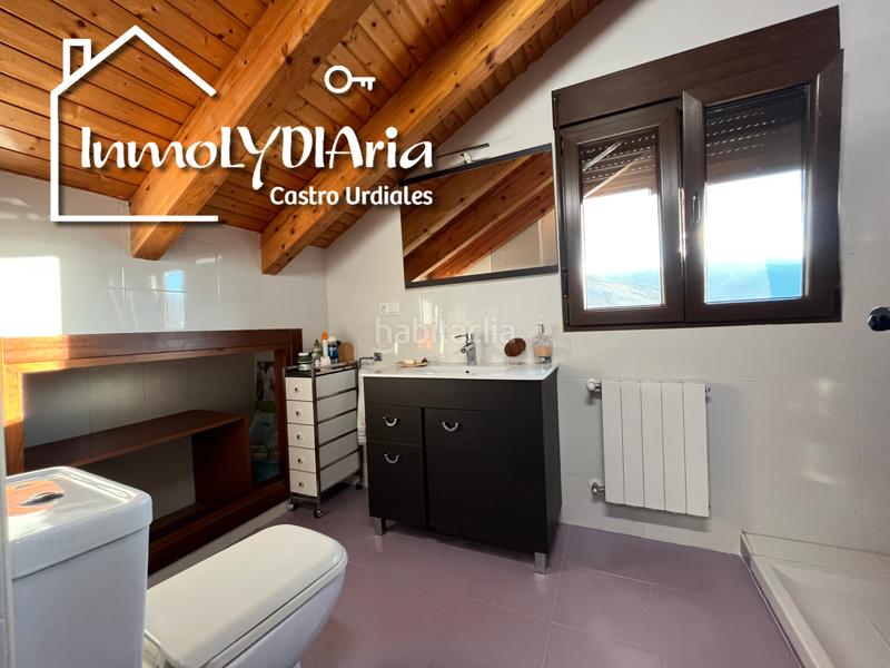 Foto bea7a507-ed19-4e76-a150-0ddfbf9ee1c0. Chalet avec cheminée chauffage parking dans Samano Castro - Urdiales