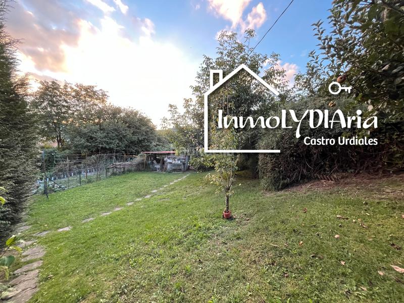 Foto cc84b92e-d284-4ae5-8c90-ca85dd679425. Chalet avec cheminée chauffage parking dans Samano Castro - Urdiales