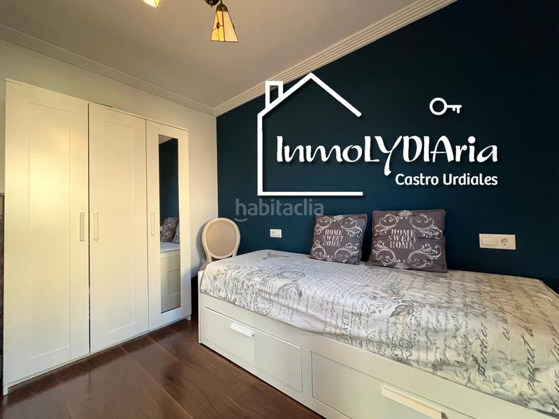 Foto d09584f1-70fc-4523-bb66-8f0337618c00. Chalet avec cheminée chauffage parking dans Samano Castro - Urdiales