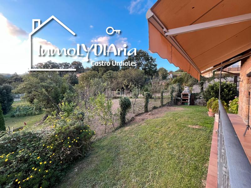 Foto ed4b5c62-5858-46e1-9a19-910a1d15af67. Chalet avec cheminée chauffage parking dans Samano Castro - Urdiales