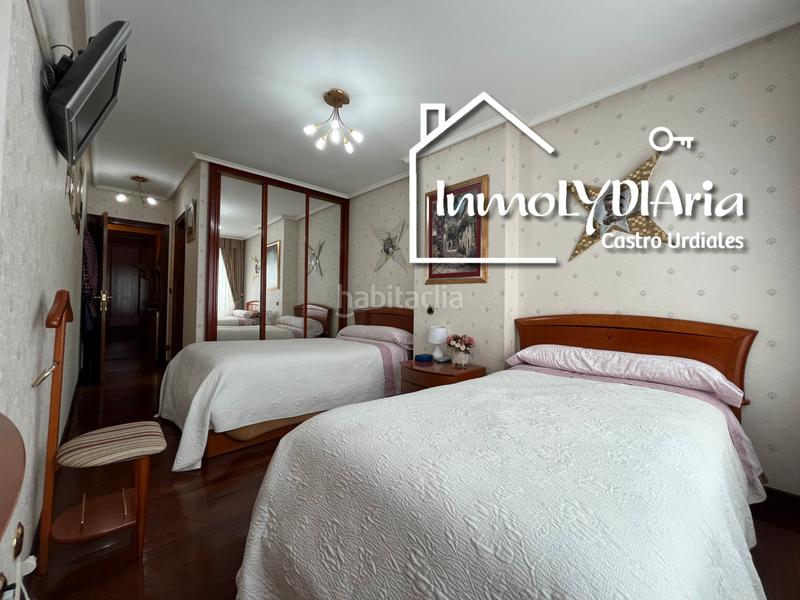 Foto 265df7ba-ebfc-4fc8-961e-58a26023389c. Pis a calle san andrés 8 a Cotolino Castro - Urdiales