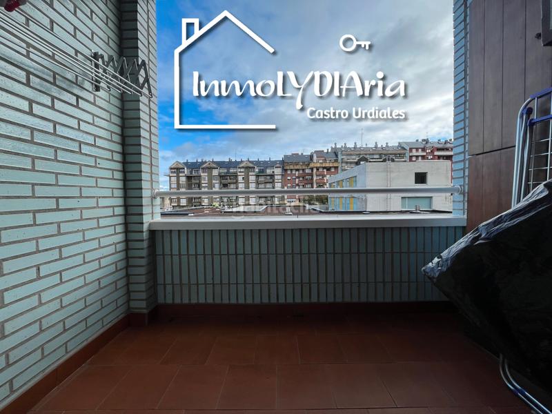Foto 5399a50b-6224-428f-a5ae-77ffb702d988. Pis a calle san andrés 8 a Cotolino Castro - Urdiales