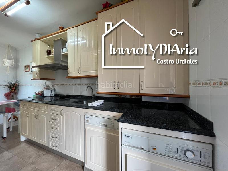 Foto 9d540f2c-76fe-4d53-851d-82ccf02a2d63. Pis a calle san andrés 8 a Cotolino Castro - Urdiales