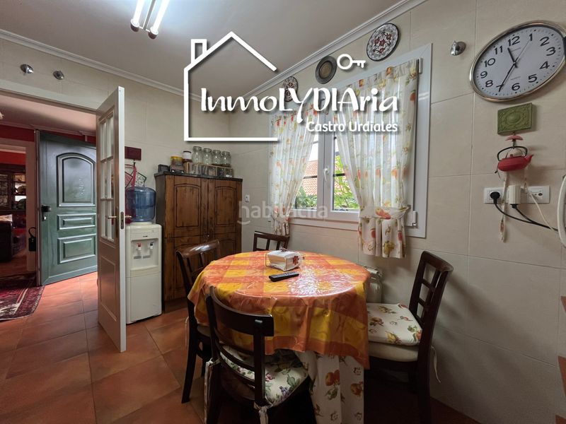 Foto f90112ec-2867-405c-9422-05537083292b. Xalet a barrio pando 18 a Centro Castro - Urdiales