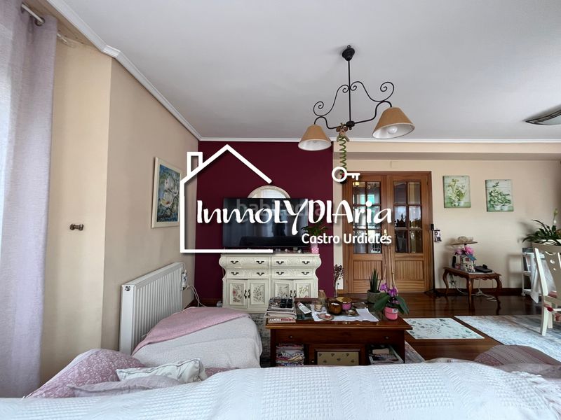 Foto 047164d1-2d55-47e8-99c6-42d1592a7d3b. Chalet dans barrio mioño 14a dans Mioño-Santullán Castro - Urdiales