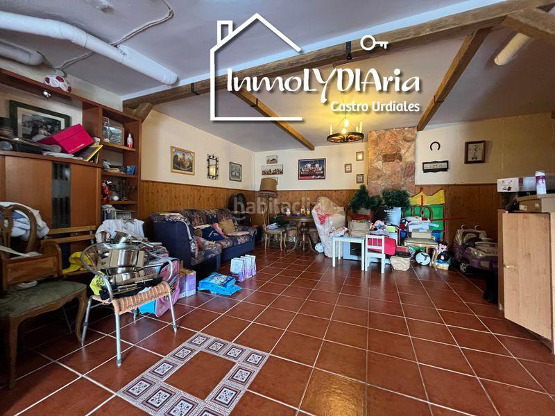 Foto 0abfea2f-93ac-4059-9290-71a1ece347da. Chalet dans barrio mioño 14a dans Mioño-Santullán Castro - Urdiales