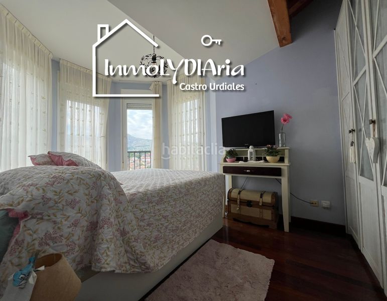 Foto 3462c494-3188-475f-8819-85efad3f3de8. Chalet dans barrio mioño 14a dans Mioño-Santullán Castro - Urdiales