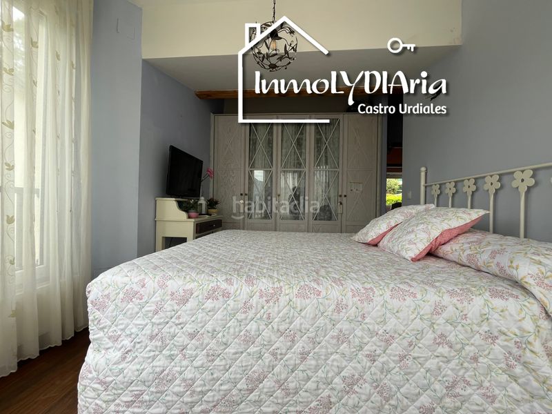 Foto 7a1588a0-6839-4556-9c3f-1a51967014f0. Chalet dans barrio mioño 14a dans Mioño-Santullán Castro - Urdiales