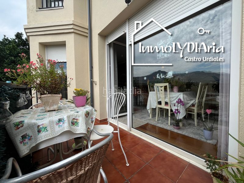 Foto c4a1a051-b0ae-4667-8303-8ba7fb5a6a99. Chalet dans barrio mioño 14a dans Mioño-Santullán Castro - Urdiales