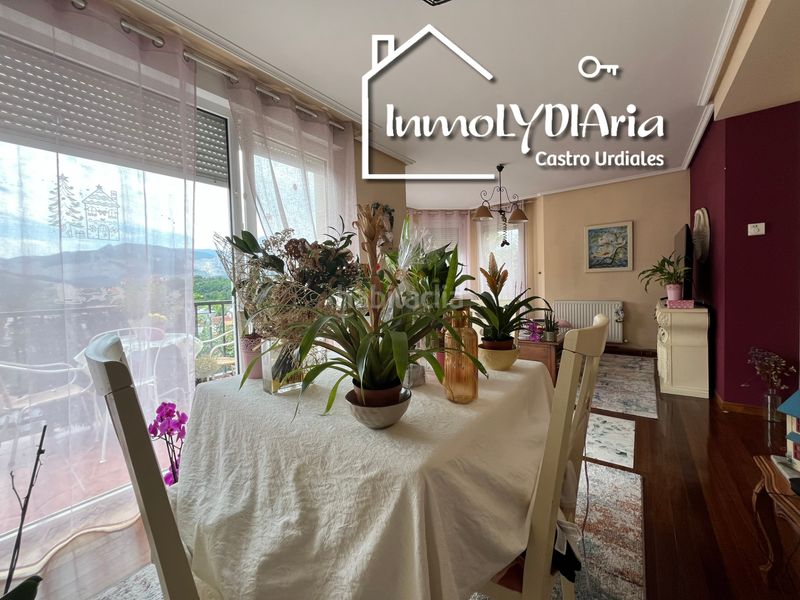 Foto fe7a8eae-eb23-4954-979b-7d9fba7c69d2. Chalet dans barrio mioño 14a dans Mioño-Santullán Castro - Urdiales