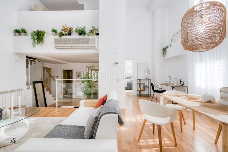 Foto e4d8f111-7260-44bd-add2-f657c40fbb7a. Dúplex a calle ordicia 41 a Orcasitas Madrid