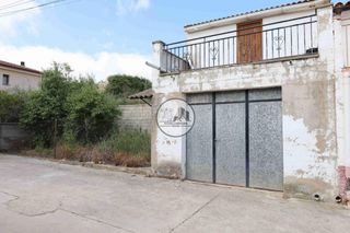 Edificio  Calle calle bajo aragón. Garaje en venta en aguaviva