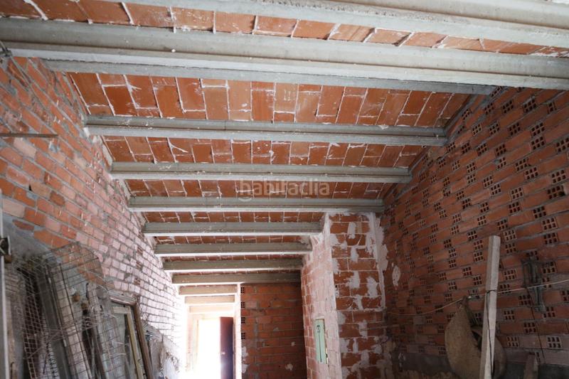 Foto 0635928d-167a-493d-b631-0b0e128bea9a. Casa amb aparcament a Codoñera (La)