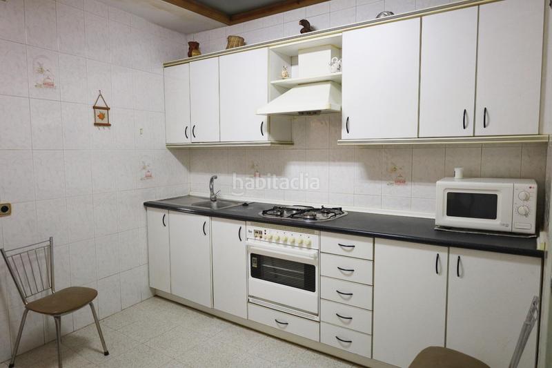 Foto f495e893-ab3d-49bb-adf6-172cb24d1405. Casa amb aparcament a Codoñera (La)