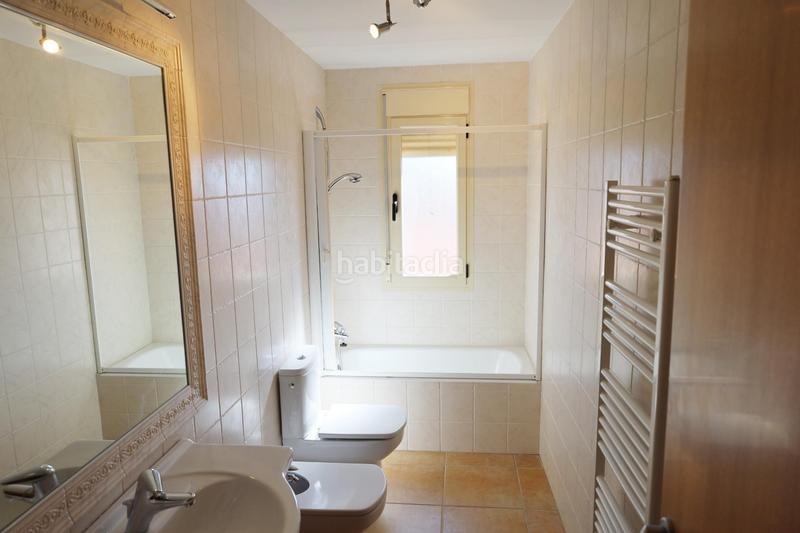 Foto 399227c8-2633-4665-8665-30e71860c210. Casa amb calefacció aparcament a Híjar