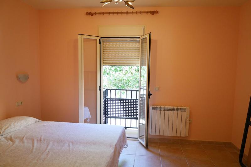 Foto f0f32c98-00f1-4894-b076-9304cb2aa4ac. Casa amb calefacció aparcament a Híjar