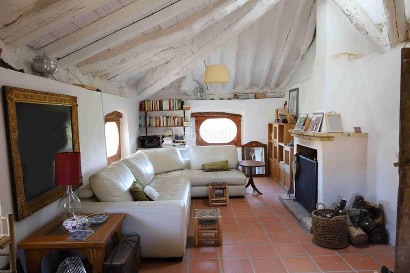 Foto adae7062-3712-4f06-abcf-ff2617c9120c. Masía casa en venta en hijar. ref. vl08272025 en Híjar