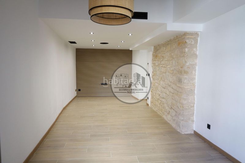 Foto 2da00c78-951e-4e9f-bbf6-ad7d43d7c0bf. Casa amb aparcament a Alcañiz