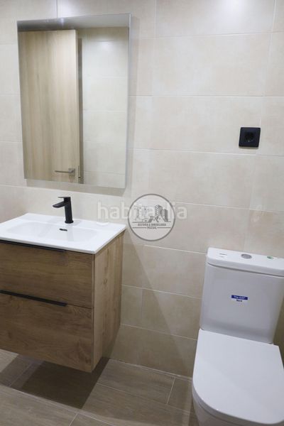 Foto f9123aab-d535-4538-89c0-5db7a122d322. Casa amb aparcament a Alcañiz