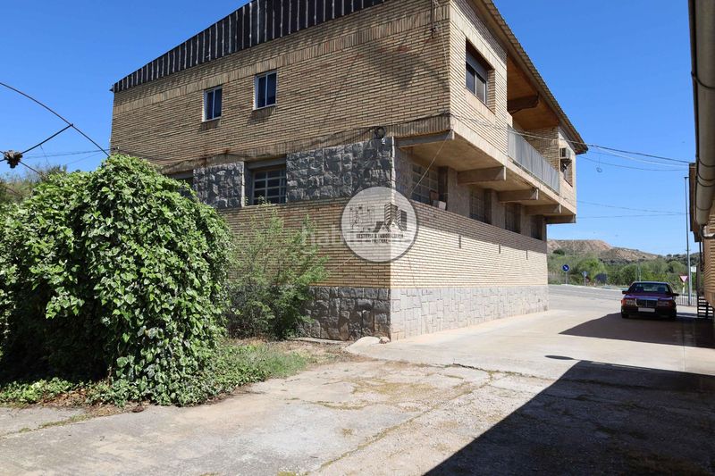 Foto 582197ac-f8ad-49e0-83b5-41d5592dea2a. Casa  en venta en hijar en Híjar