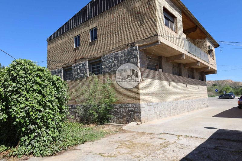 Foto 7fb67096-6f4b-437a-bf91-977a8535e003. Casa  en venta en hijar en Híjar