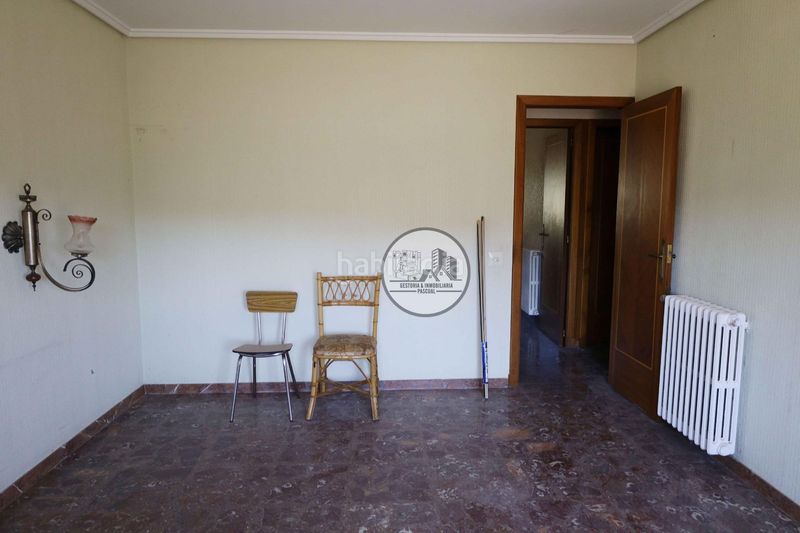 Foto d99e6a00-1d7e-497e-a38d-1dbb112ba092. Casa  en venta en hijar en Híjar