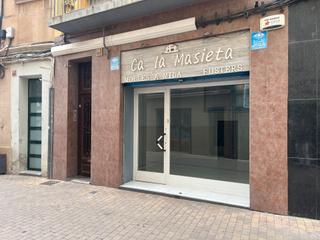 Affitto Locale commerciale in Centre. Petit local comercial al centre pr llogar