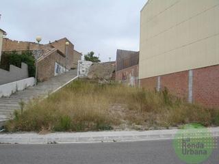 Terrain résidentiel à Òdena. Solar residencial a òdena