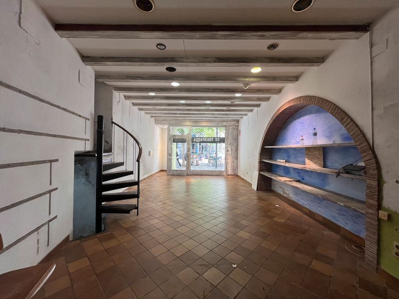 Foto 5715db36-32b6-49ef-8494-decad1578a4f. Affitto locale commerciale in Centre Igualada