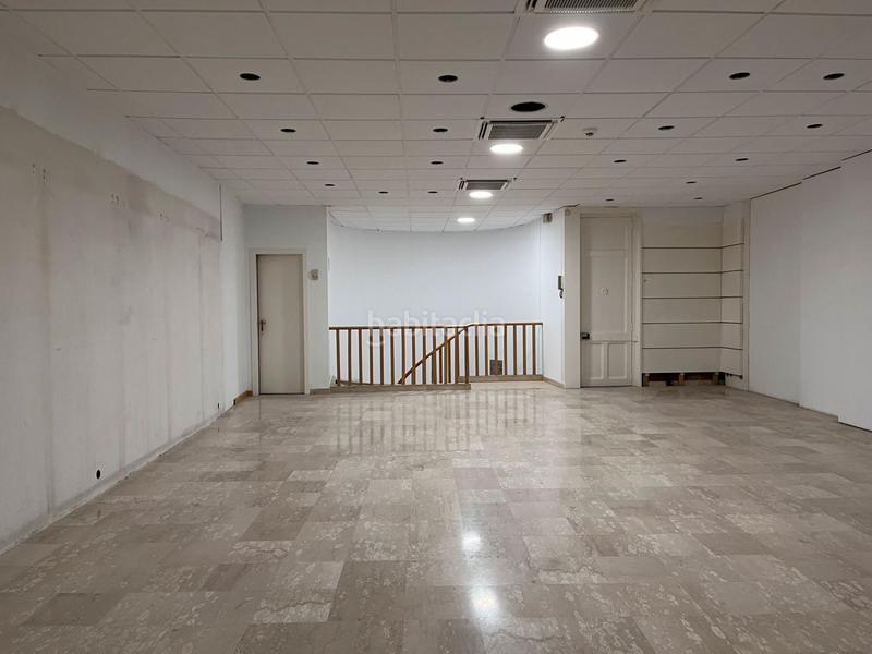 Foto 1115912c-20f2-44cc-8ebd-579bc52e563c. Lloguer local comercial a Centre Igualada