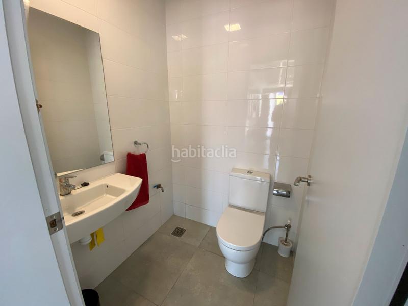 Foto 721192a2-d77b-4617-8611-65ded0e2a01a. Lloguer local comercial a Poble Sec Igualada