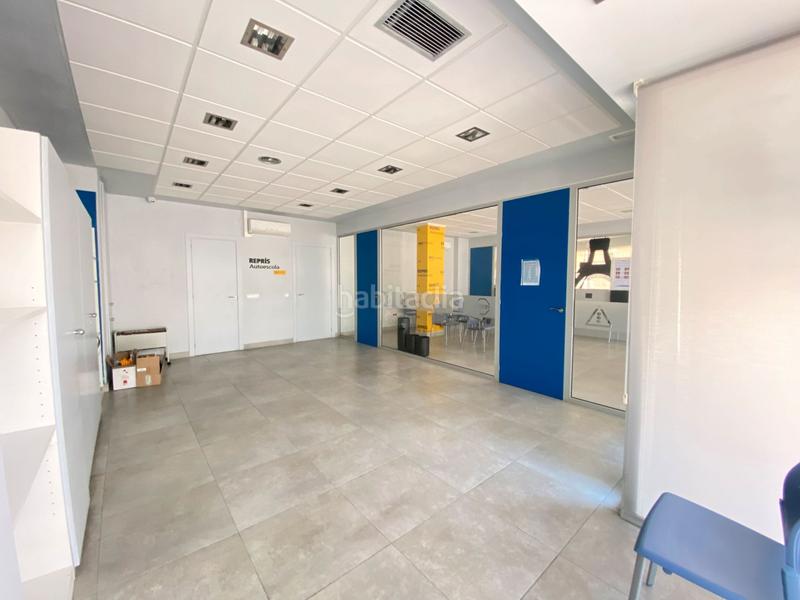 Foto cff73e79-81d3-48bb-a23f-937e85cdce93. Rent business premise in Poble Sec Igualada