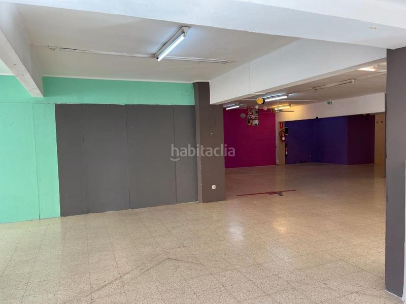 Foto a3b967d0-5f6f-47e9-84b1-98fc604057de. Alquiler local comercial local de grans dimensions ! en Igualada