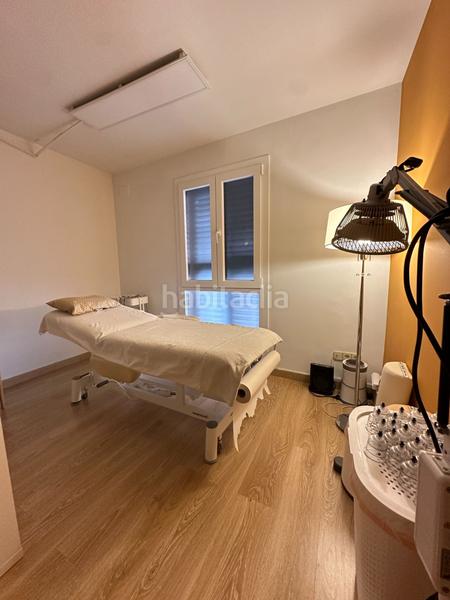 Foto b96f8072-9fbb-4c24-bdc3-ae97b096ccde. Location bureau avec chauffage dans Centre Igualada