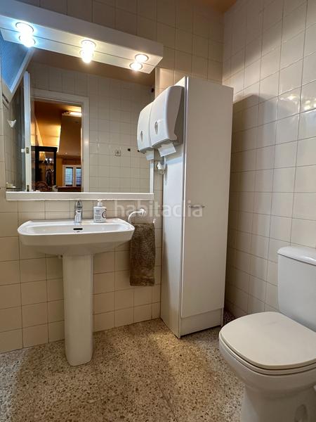 Foto 8dccf8ea-9b0f-451e-875b-5ddf898547be. Rent office space with heating in Centre Igualada