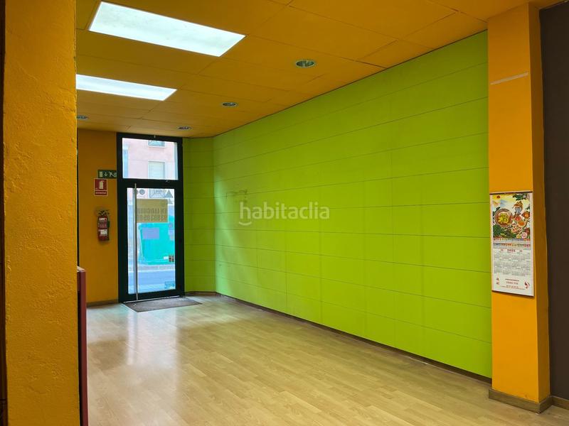 Foto 25e2501c-9d6e-41c8-a55b-ece4471a68f7. Rent business premise in santa caterina 49 in Centre Igualada