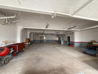 Location Local commercial  Germanes castells. Local en lloguer a la zona de lasil