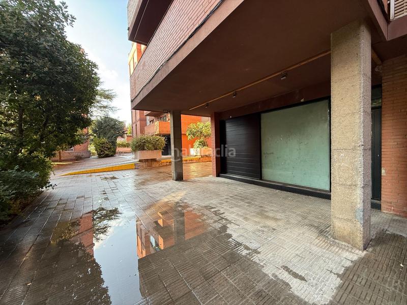 Foto 4d420cec-b75a-4db9-a539-75103465b649. Lloguer local comercial a barcelona 22 a Poble Sec Igualada