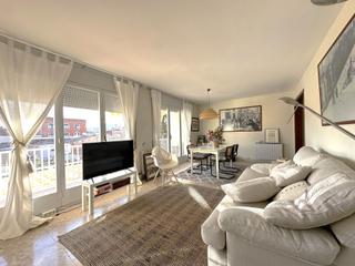 Pis  Joan maragall. Habitatge exclusiu de 4 habitacions a la zona centre digualada