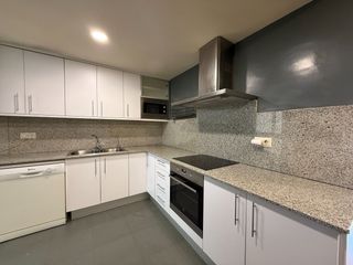 Piso en Centre. Piso con parquin y trastero en el centro de igualada