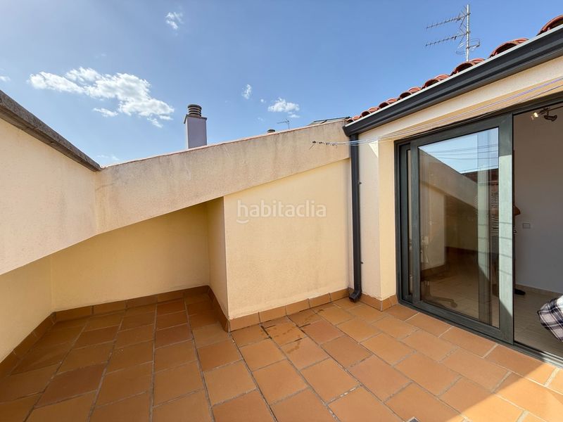 Foto 7c33e79b-44c8-4d3b-88a3-12fc73580ada. Dúplex amb calefacció a Llevant Igualada