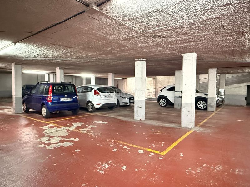 Foto 4bd20705-7e96-4e3a-83a0-76dd9c7d8a30. Aparcament cotxe a Centre Igualada
