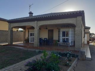 Chalet à Las Lagunas - Campano. Venta de dos chalets en la rana verde