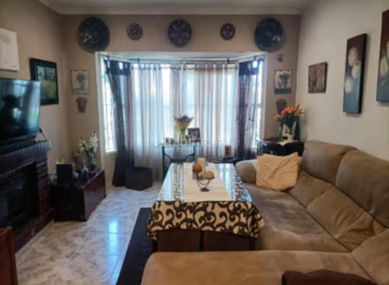 Foto 2df8c9d7-7fdc-4452-96bf-c2ba3fd2ea77. Chalet con riscaldamento parcheggio piscina in Los Gallos Chiclana de la Frontera