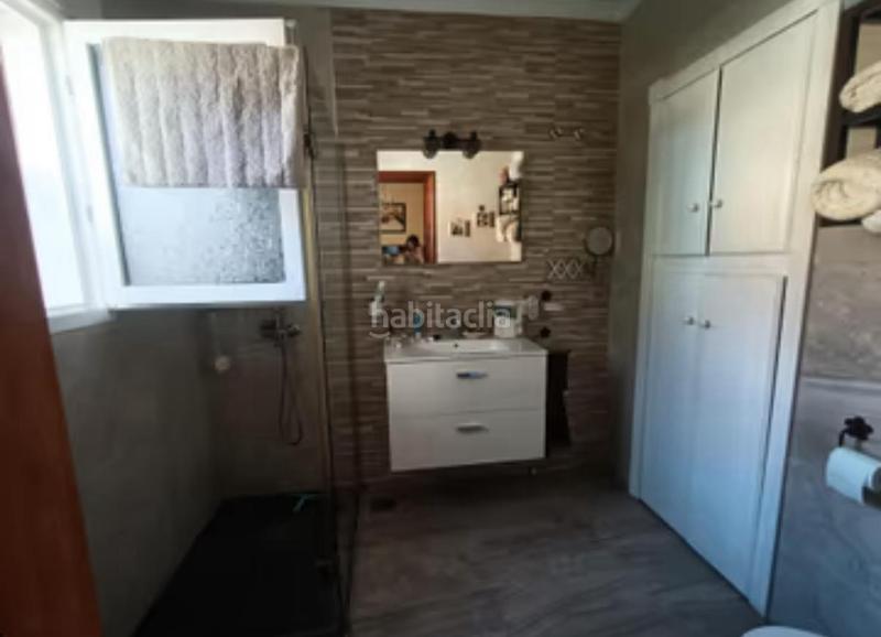 Foto 540dde9a-d271-46d3-a0e3-9886428b8969. Chalet con riscaldamento parcheggio piscina in Los Gallos Chiclana de la Frontera