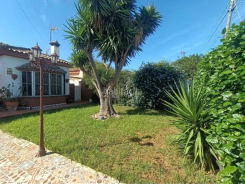 Foto d894f656-a0e0-4438-8e76-d0f46f167e4f. Chalet con riscaldamento parcheggio piscina in Los Gallos Chiclana de la Frontera