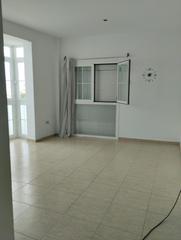 Etagenwohnung in Núcleo urbano. Venta de piso en fuente amarga