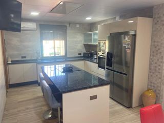 Xalet a Los Gallos. Venta de chalet en los gallos